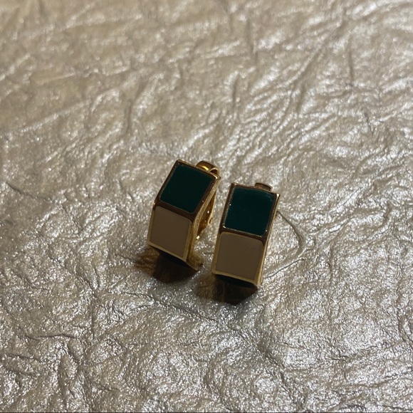 Vintage Green & Cream Enamel Clip On Earrings - Picture 4 of 6